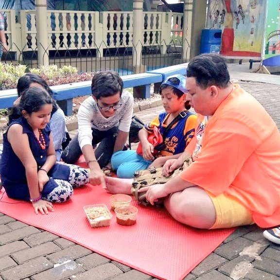 Harshivers1's tweet photo. @harshita_o and @Bhavesh14042001 https://t.co/7nS11dHFV7