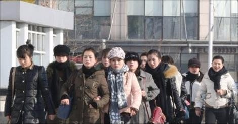 [세계 최강인 북한 제재 회피 노하우 분석]
수십 년 동안 제재 속에 살아온 북한의 제재 회피 노하우도 세계 최강의 수준이다.…
blog.donga.com/nambukstory/ar…