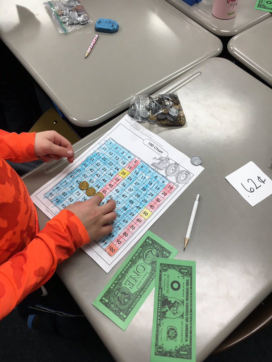 amysueminnick's tweet image. Making change using a 100&apos;s chart for support #abilitygrouping