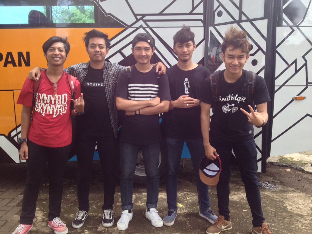 Day 1. Makingmusic video for "Pesona Hari Ini"  ☺️🙏🏻