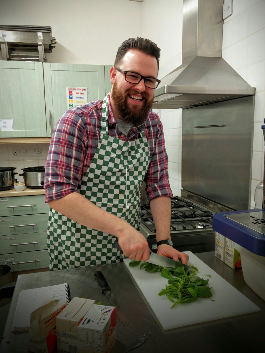 VineyardBham's tweet photo. Our own @JeffStamps making an early start in the kitchen for @alphacourse later! #greatfood #greatconversation https://t.co/OaX6fgsAHS