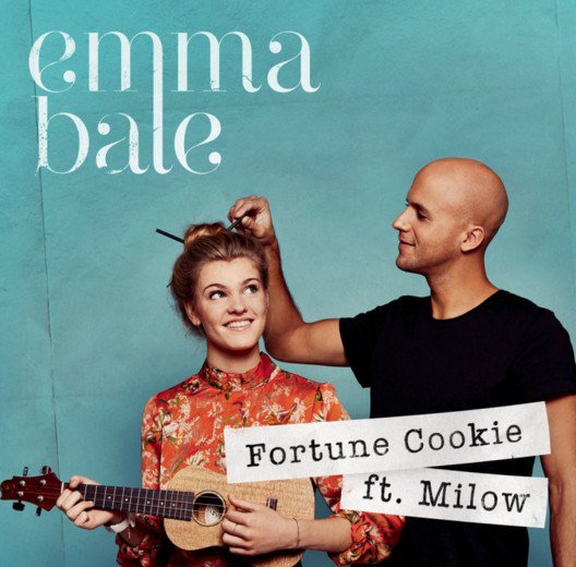ParolesEtTrad's tweet photo. Paroles et traduction Emma Bale "Fortune Cookie" ft. Milow https://t.co/j1MdHXHqKU https://t.co/Sa0KA0yq3y