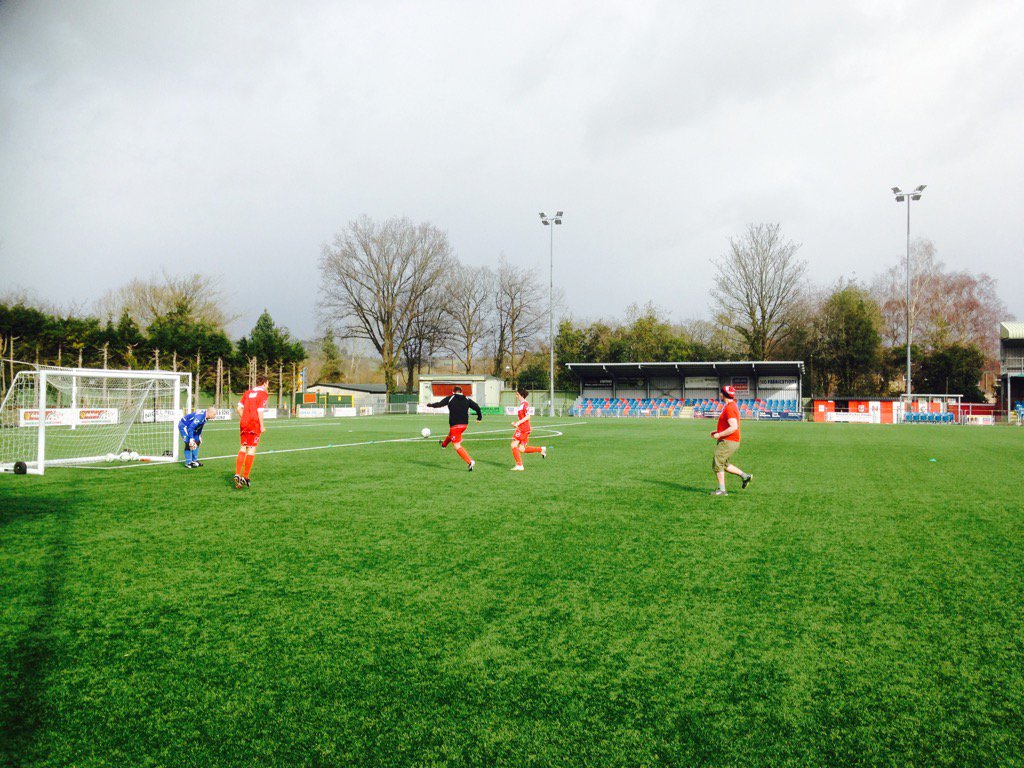 craigedwards191's tweet photo. @NewtownAFC @TTCWales #gametime https://t.co/AfHeZdjQS8