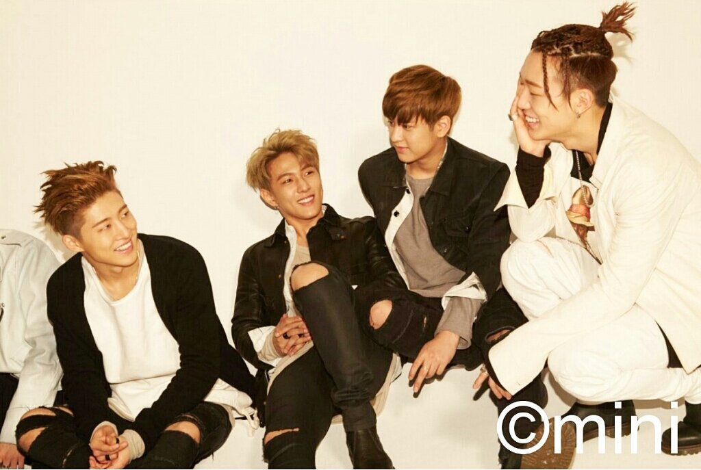 mini_twjp's tweet image. iKONちゃんの“セルカポラ”にさっそく多数ご応募いただいております！ありがとうございます♡感謝を込めて、オフショット2枚目！
次号も鋭意制作中です(｀◇´)ゞ
#iKON #mini #好評発売中