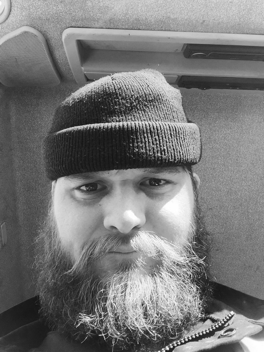 paulmcfc9320's tweet photo. @BeardCircus Happy Fookin Wednesday #beardon #beardgang #beardcircus #beardenvy https://t.co/mqvPmXAhDu