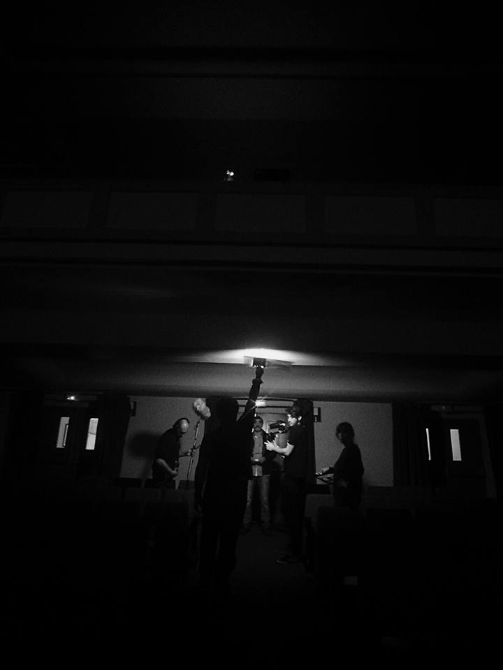 CanasWebseries's tweet photo. Dos dias muy intensos rodando en el CMU Cerbuna. Increíble la acogida con los extras. Nos lo hemos pasado MUY BIEN! https://t.co/Ne5sdVcFkA