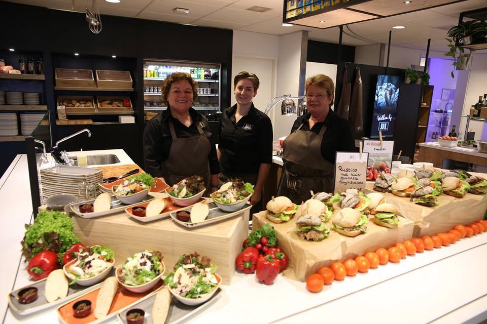 Vandaag lunchen bij #prorest.nl op locatie met het nieuwe JUUL concept. Smakelijk, gastvrij en geeft volop energie!