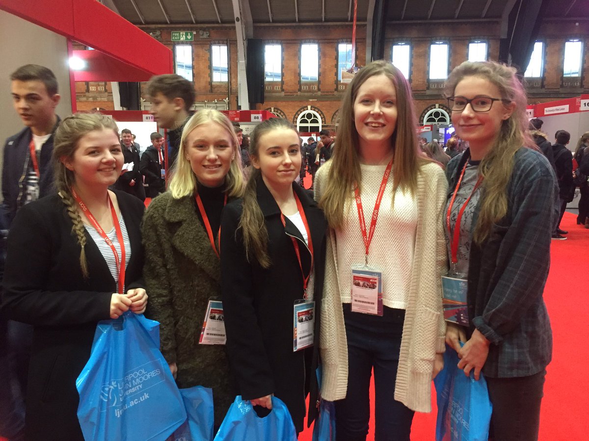 SandhighBiz's tweet photo. Brochures, lanyards, bags, pens and food for thought #ucasmanchester @SandbachCollege https://t.co/YrHTzyCs9M