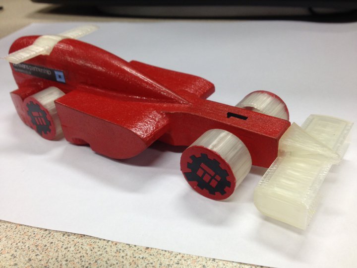 LeeEvansArchs's tweet photo. Best of luck to @IQ_Engineering with their car @F1inSchoolsHQ today! Hope our 3D prints do you proud! https://t.co/2NXasqm5JC