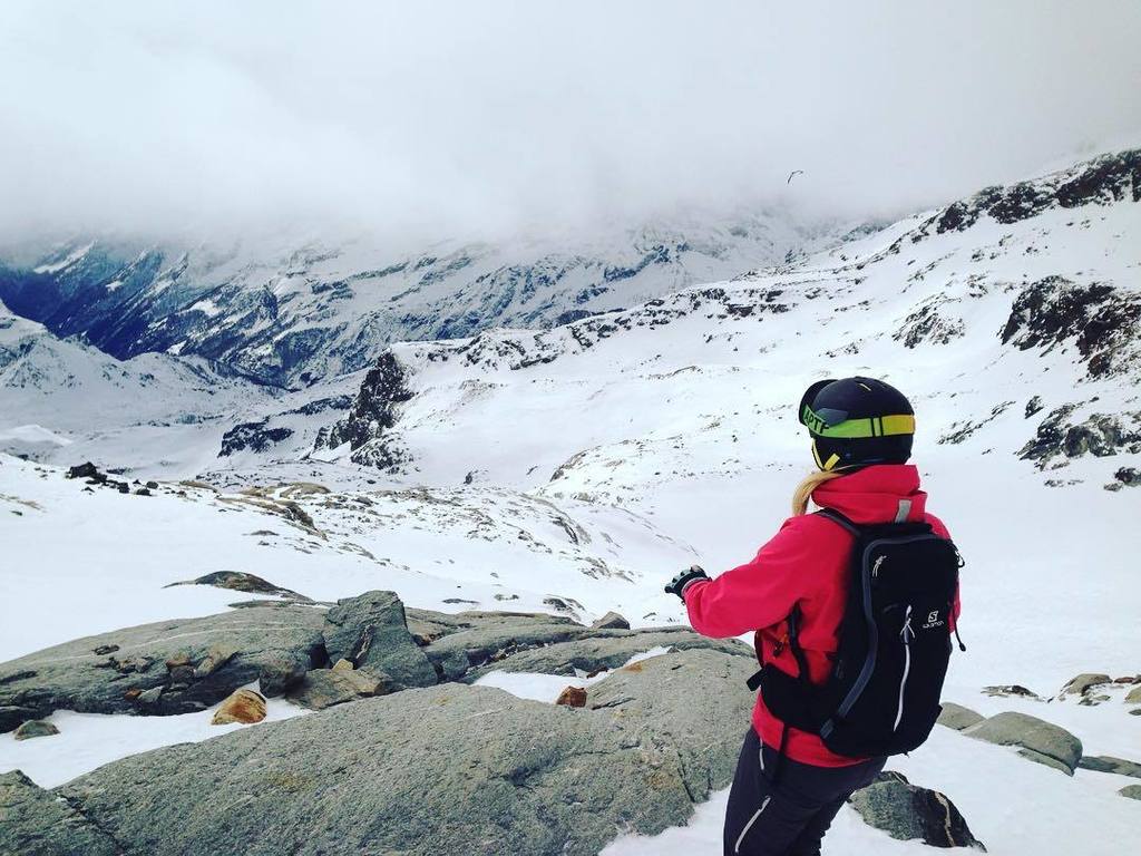 magicitaly2017's tweet photo. Indren on a day off. #champoluc #gressoney #indren https://t.co/ZQshrIZt9R