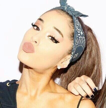TeAmoAri2's tweet photo. #VoteArianaGrande #KCA https://t.co/JmGQXWpLYe