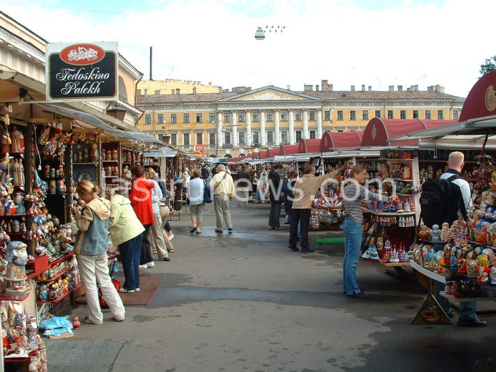 Shopping in Russia - lastrunews.com/shopping-in-ru…
#news #russia