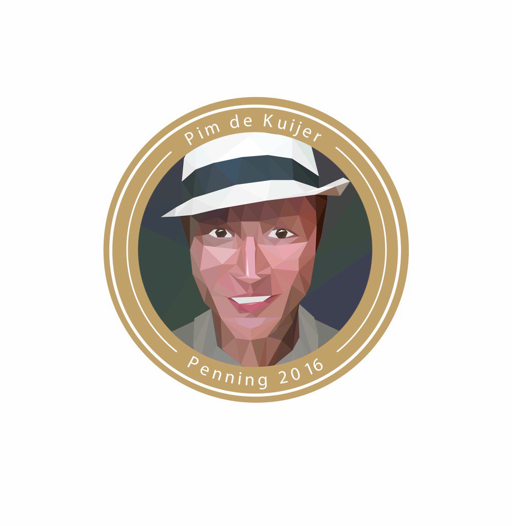 We reiken tijdens de lezing de 1e Pim de Kuijer Penning uit aan een Amsterdammer die zich voor mensenrechten inzet.