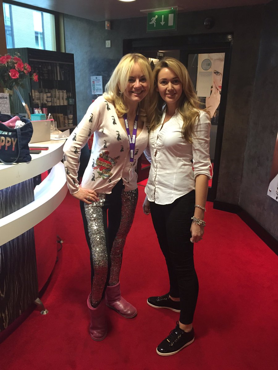 Leanne rooneyx tweet media