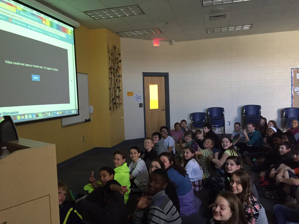 melissaluffman's tweet photo. My 6th graders waiting to see the live event @DiscoveryEd #CelebrateWithDE https://t.co/1ZLOyHWhew