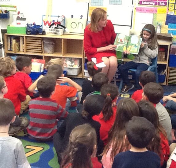 Mrs_Gravatt's tweet photo. Thank you Assemblywoman Downey for taking the time to read to students and celebrate today! https://t.co/QkChiqeUWJ