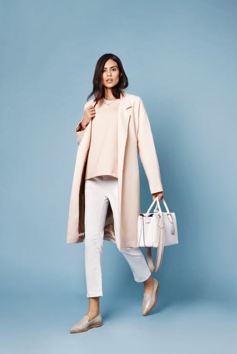 Reischmann_Mode's tweet photo. Unser #FASHION #MAGAZIN #SPRING2016 ist da! https://t.co/zWNZetvFWd #fashionmagazin #Reischmann #fashionblog #mode https://t.co/0wnQjTYfni