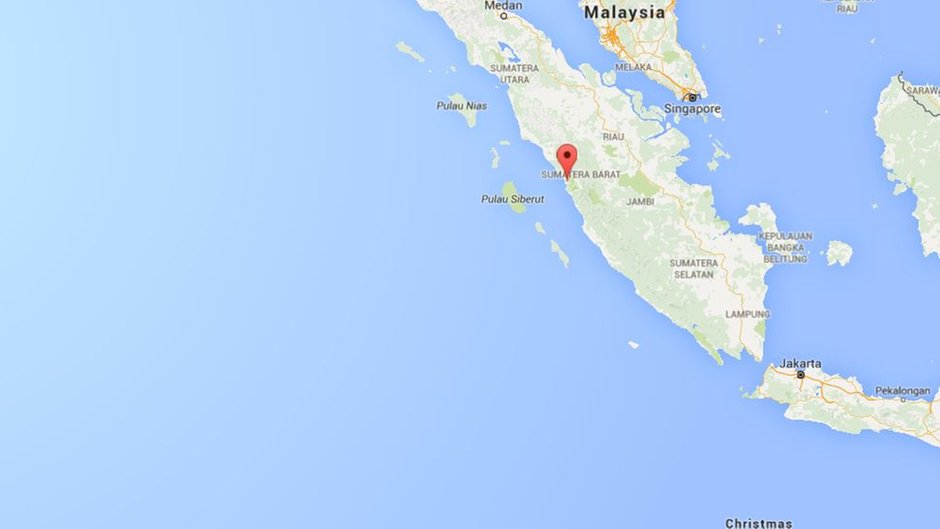 sternde's tweet photo. Seebeben vor Indonesien: Indonesien ruft #Tsunami-Warnung aus. https://t.co/Zr0ApxplDO /as https://t.co/YVSV5SEGMB