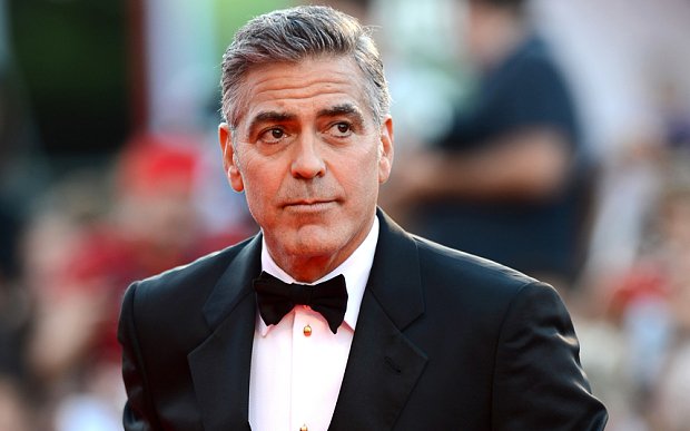 Could the days of dyeing your hair be over? bit.ly/1Uyt52y <a href="/uclnews/">UCL News</a> @nature #greyhairgene