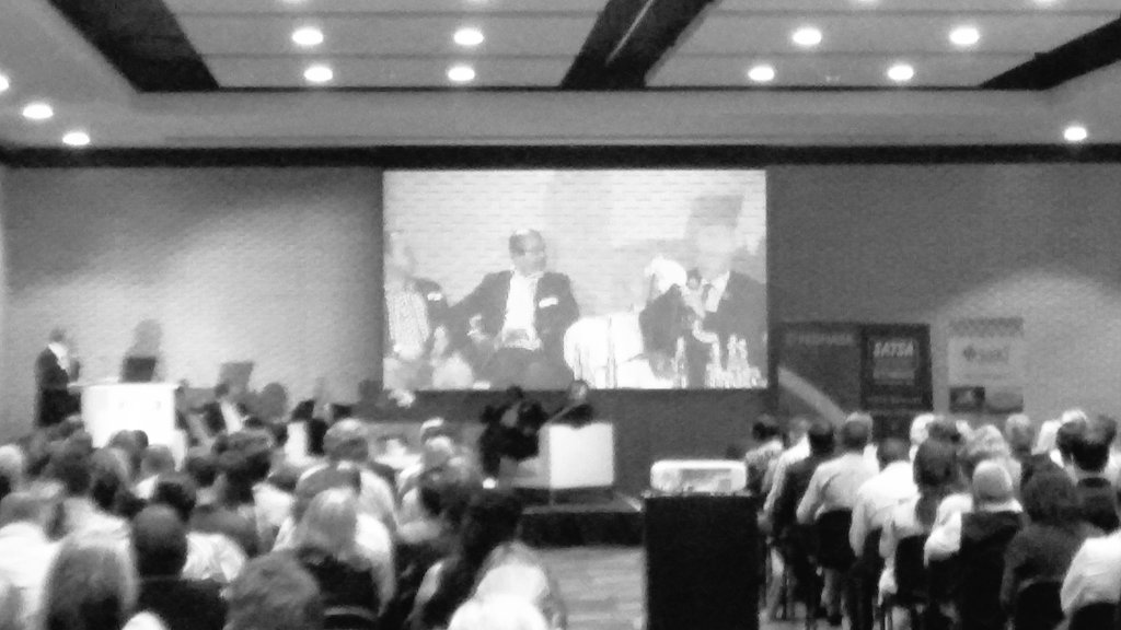 SATSA_WC's tweet photo. Passionate panel: @alanwinde 'understanding the climate/behaviour of tourists=creating right environment' #JAMMS2016 https://t.co/HiFxqdyJBd