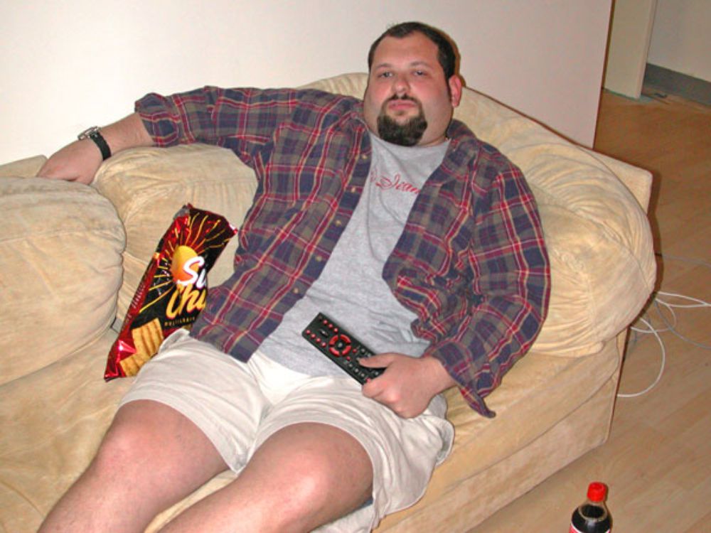 Slipped Disc Celebrates 10th Year As Excuse For Everything onion.com/1Lx84Dj