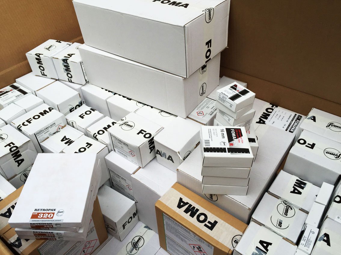 ProcessSupplier's tweet photo. New Foma delivery just in. The most efficient packers around, you can't get a cigarette paper between the contents. https://t.co/gVmCx6Zh8P