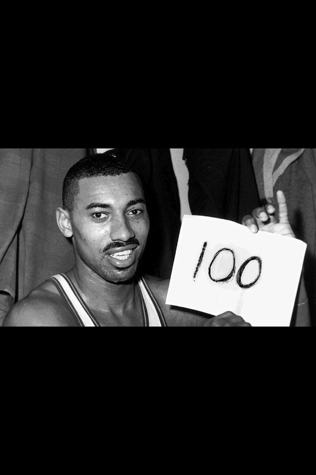 76ersSportsSpot's tweet photo. 54 years ago today. #RIPWilt #RIPHarvey https://t.co/pNDXab6QYz