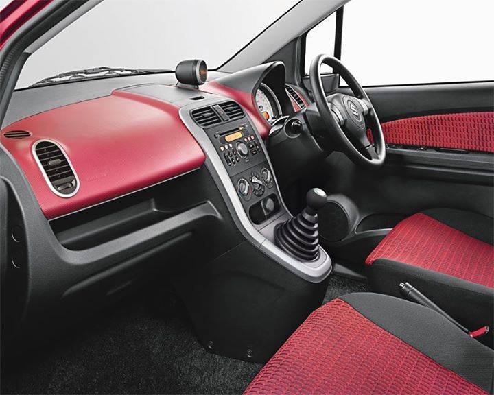ritzbymaruti's tweet photo. Comfortable interiors with superb performance!
#MyRitz https://t.co/I2ZT5CpBqF