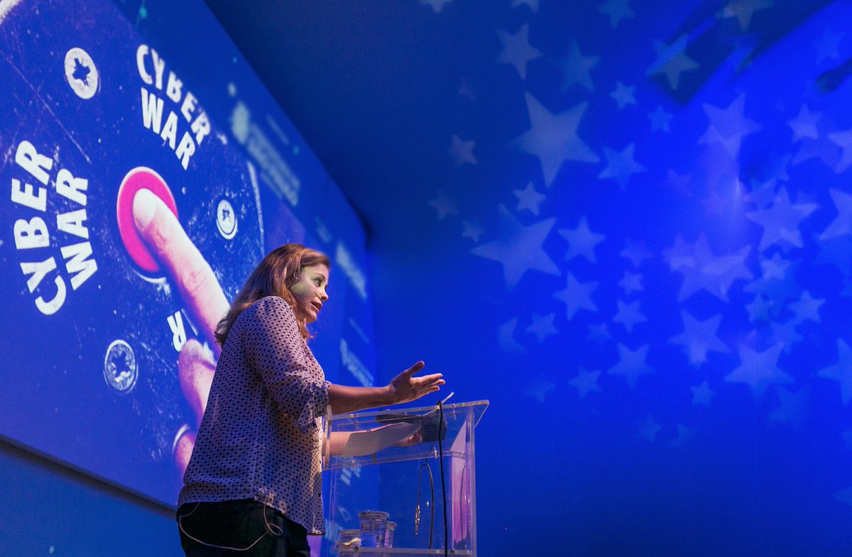 campusparty's tweet photo. @camillefrancois will come back as speaker to #campusparty #cpnl1 #cpeu4 https://t.co/Q4qq1Iy2xE https://t.co/PBdFvgAtN7