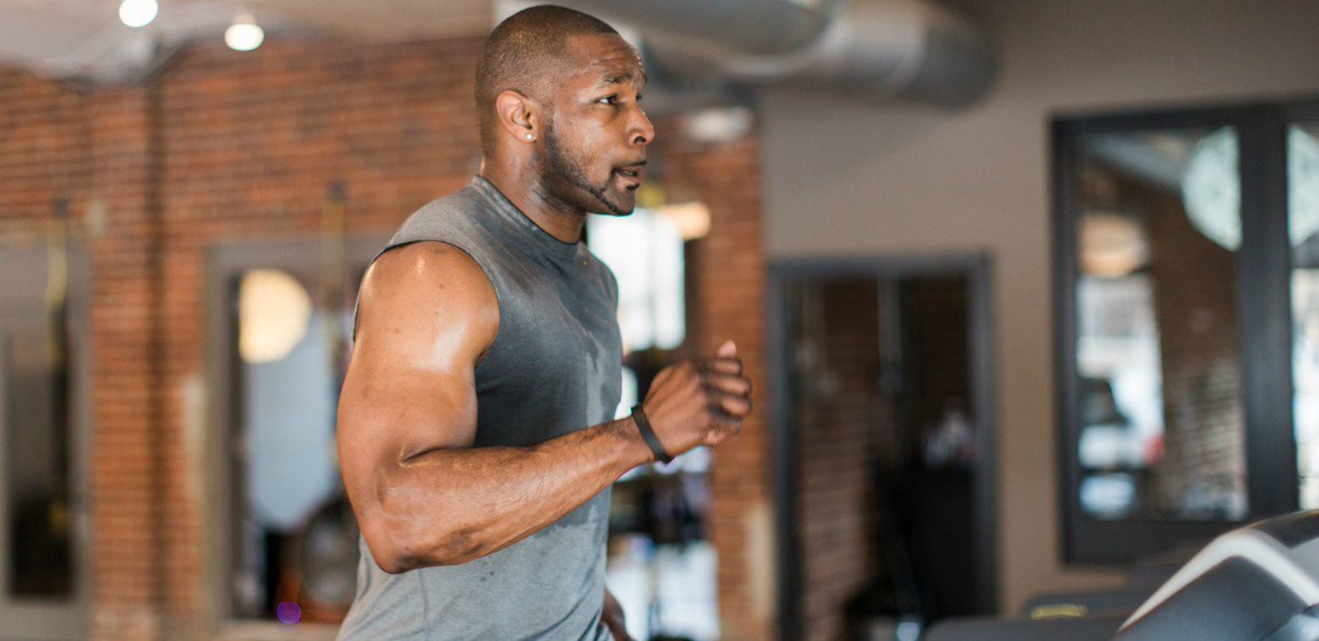 FitnessHacks101's tweet image. The Intriguing Way Breath Affects Your Workout ow.ly/YVBta