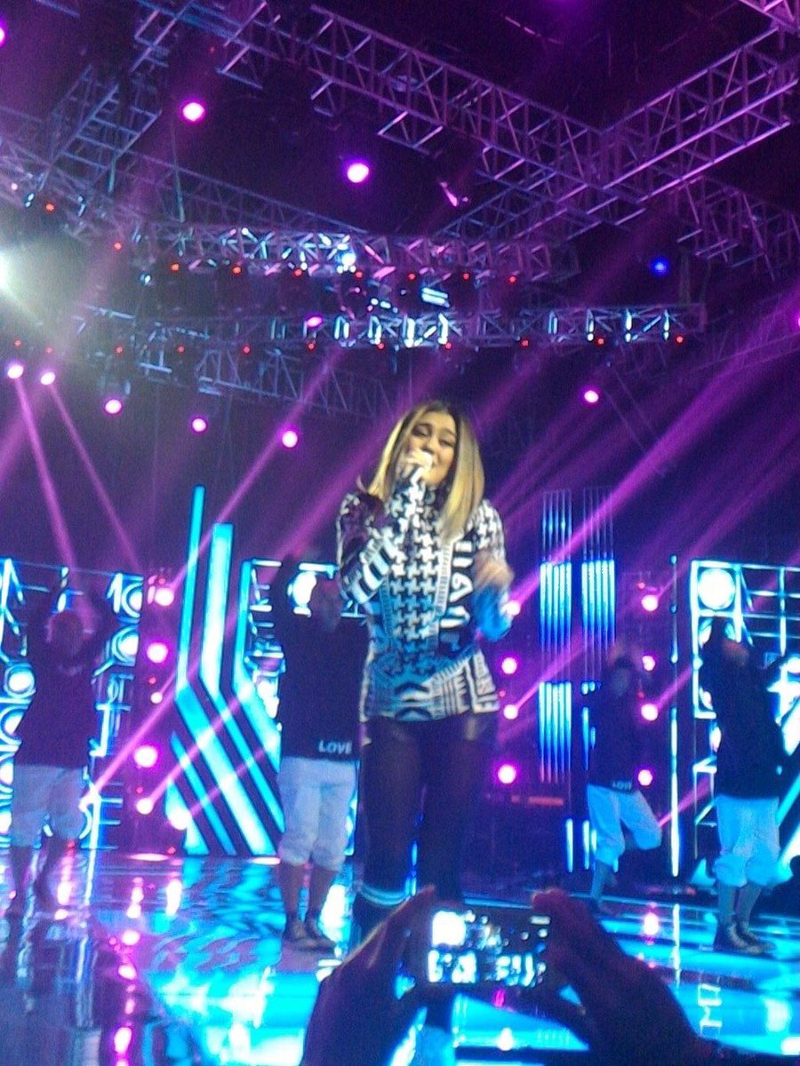 puangyoyo tweet media