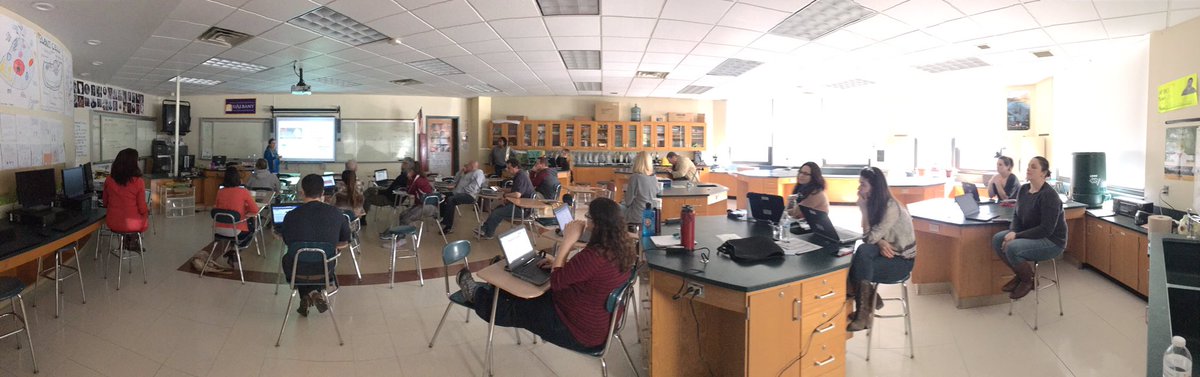 Mrs_Helly's tweet photo. Film and Media in the Classroom--learn great tricks for all disciplines! #edcampohs https://t.co/DvtroECOky