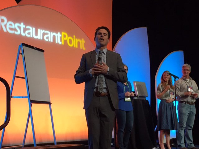 RestaurantPt's tweet photo. Oz Pearlman blew our minds! #rp2016event @OzTheMentalist https://t.co/VHp0SfRwbf