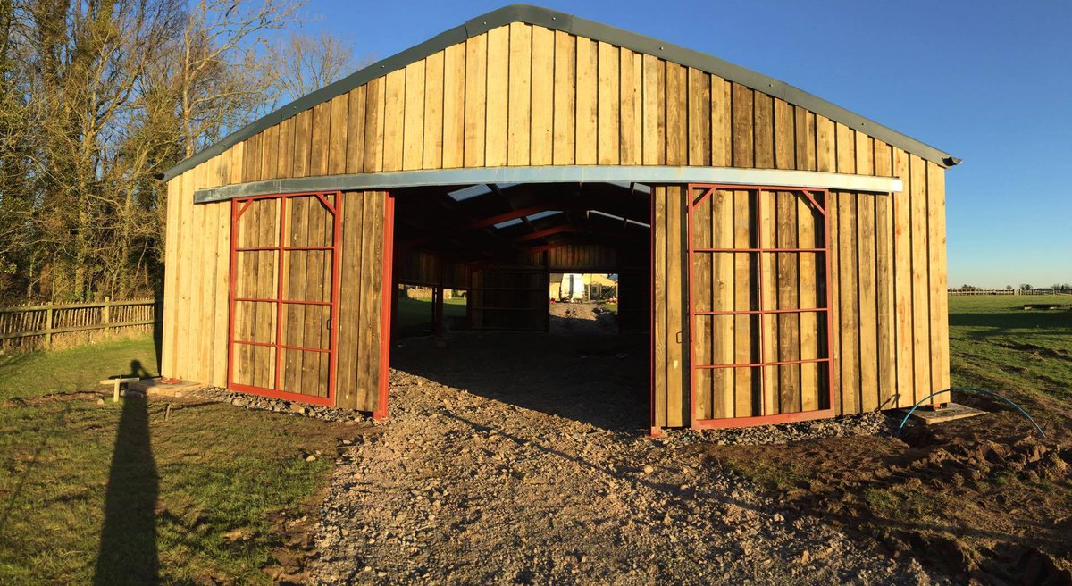 GarethPughSFB's tweet photo. Recently completed 60ft x 34ft x 10ft eaves building which will be used as horse stables. https://t.co/ThACJD4p4P