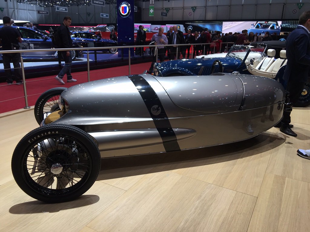 Love this angle of the <a href="/morganmotor/">Morgan Motor Company</a> EV3; if it doesn't make you want to get behind the wheel, check your pulse! NOW!