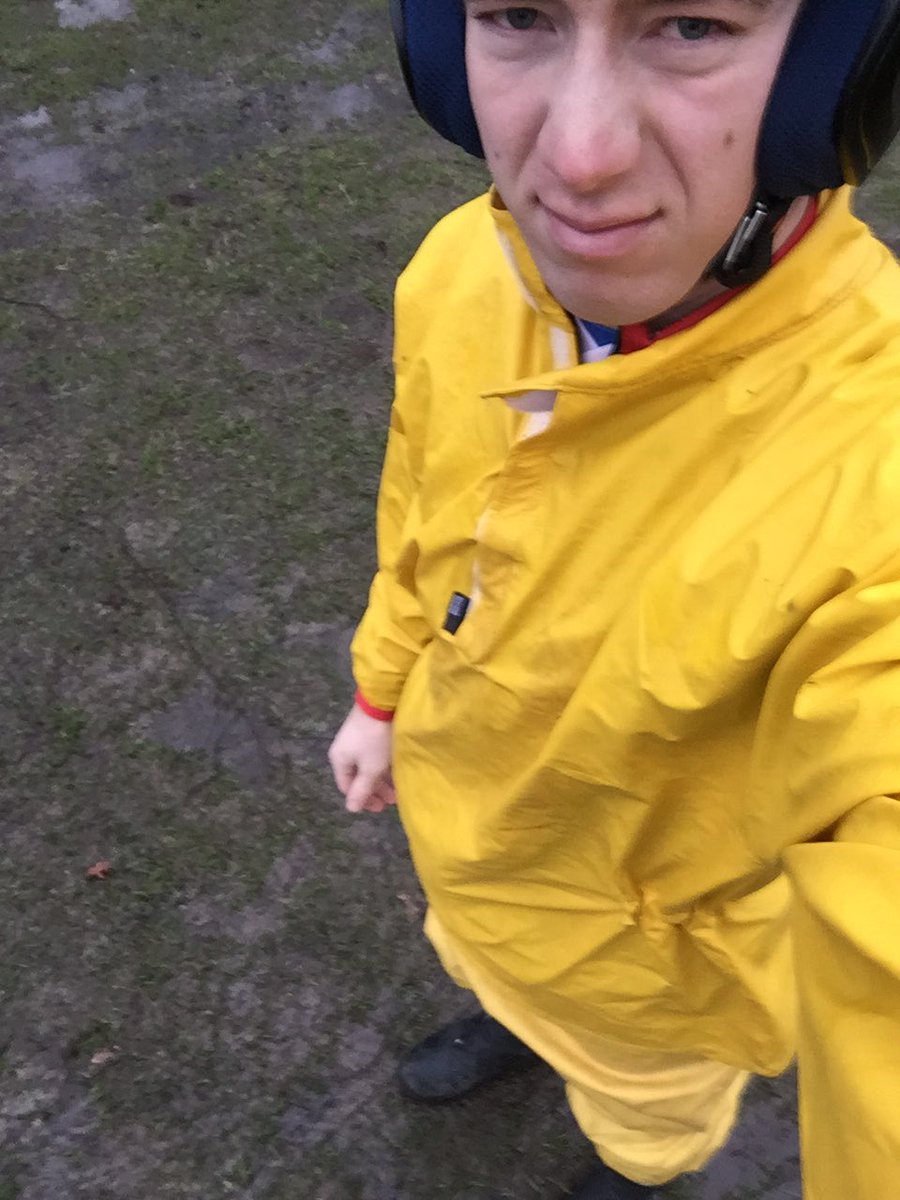 LucBranten's tweet photo. Super dagje modder-happen, soms leek het meer op zwemles!
Combi-Enduro&Trial-training!
#NoArmPump @BESTNLamino https://t.co/U4UUi5wzso