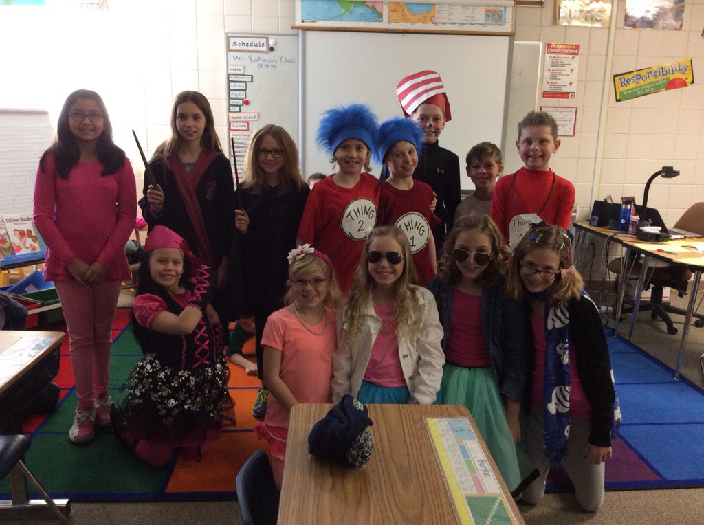MrBurnsClass's tweet photo. Dress as your Favorite Book Character Day! #DrSeuss https://t.co/1wN24PlnBT