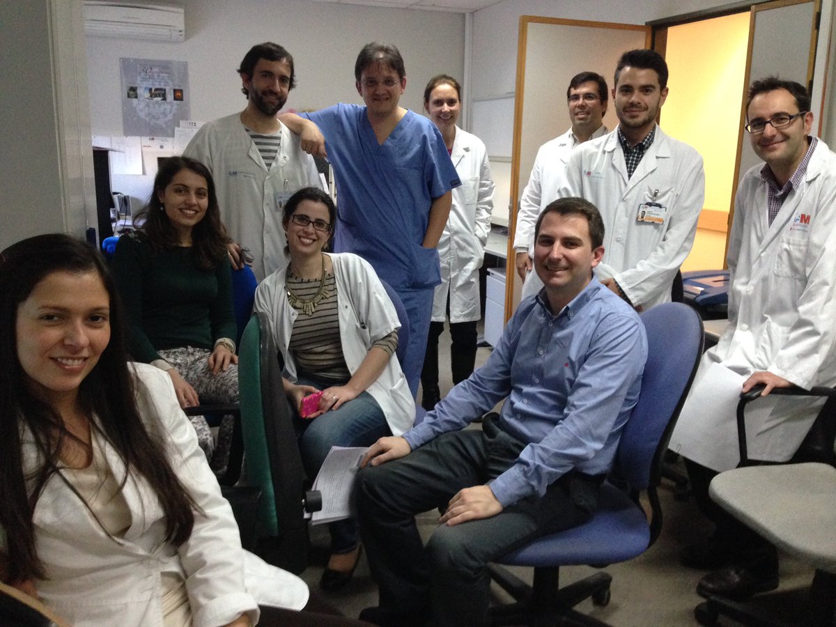josejgdnews's tweet photo. Fans de la #CardioRMN en jornada de tarde #clinicoentwitter @eliseovano @ImagCardiacaTV @secardiologia https://t.co/GekhHy2vHu