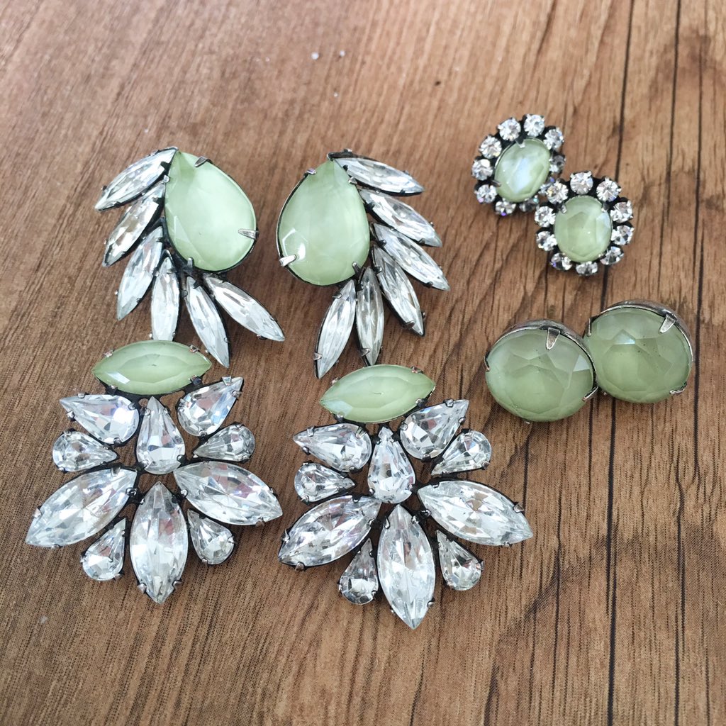 sisooshop's tweet photo. Sneaky peaky of our new spring color: #honeydew. 🎨💎 #TamarindoEarrings #EmmettEarrings #EloiseEarrings #LunaEarrings https://t.co/wEXVuLBdN5