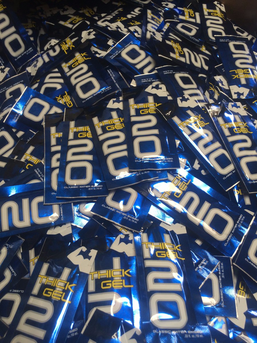 elbowgreaselube's tweet photo. We're packing for @LeatherAlliance weekend and sliding into San Francisco.
#SFLAW #H2O #ELBOWGREASELUBE https://t.co/nmJLrUghbP