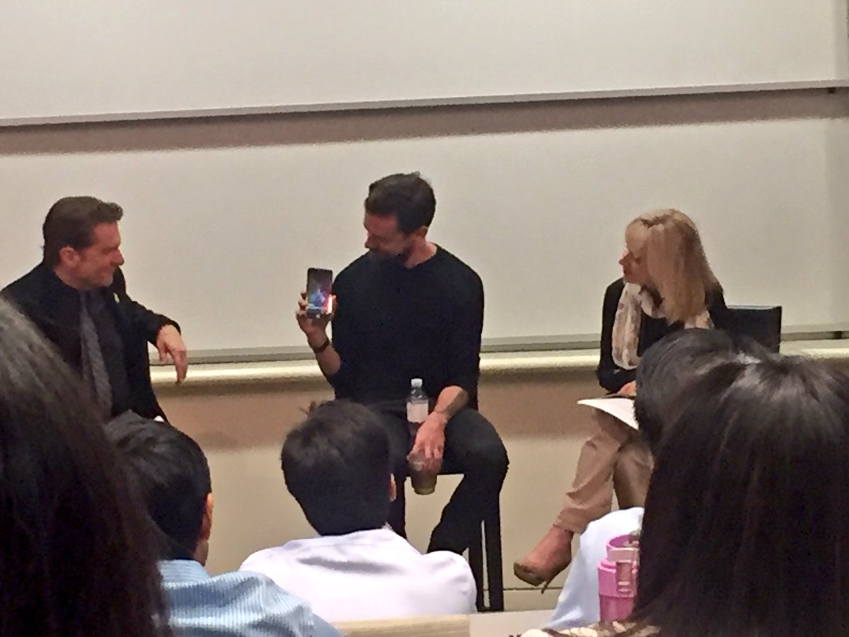 meredithpn's tweet photo. Thank you @jack for showing us @uclaanderson students the magic of @periscopeco (+ much more)! cc-@marciadorsey https://t.co/Nx02mrGxz9