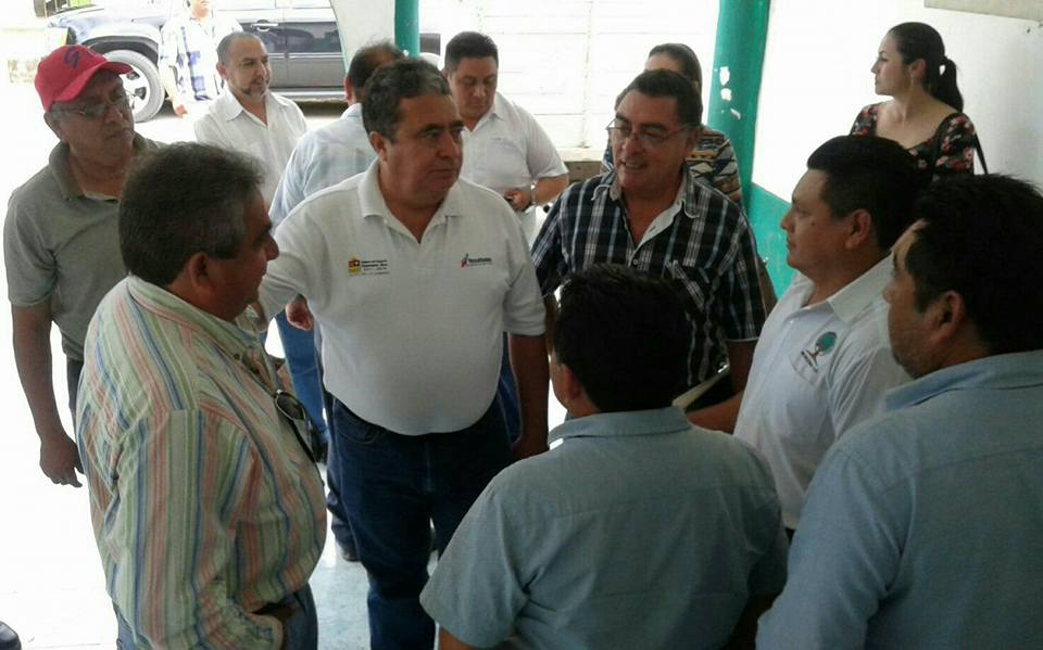 SurUvm's tweet photo. @GMendicuti1 Garantiza Ganar QROO  y Gobernar con Resultados @MFBeltrones @CarolinaMonroy_ @ARQ_JUAN_CHAN @YenGam https://t.co/2knQ9PUMJ9