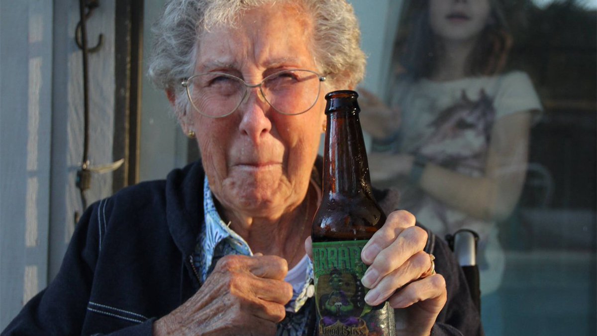 90-year-old widow dumps cancer treatment for amazing road trip bit.ly/218gCT0?utm_me… https://t.co/mEFHRV6sYN