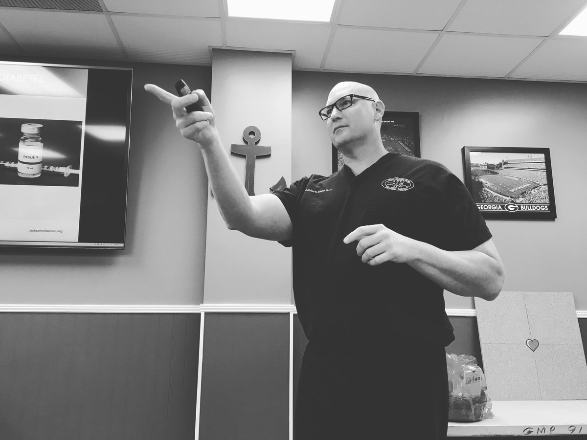 hearthealthjax's tweet photo. Jason Roberts takes questions at Anchor Glass Container Corporation about type 2 diabetes. #sugar #diabetes https://t.co/BHMFcme3Ly