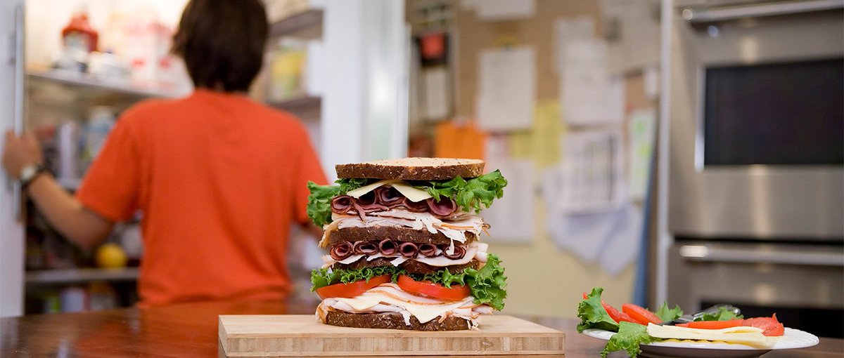 Am I Hungry or Bored? How to Deal With Emotional Eating - bit.ly/21qN6ty