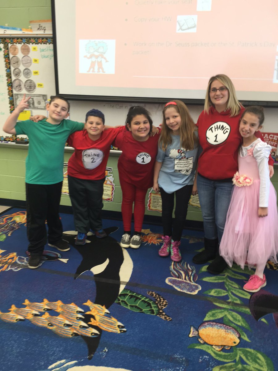 MrsCharlesWFS's tweet photo. All dressed up as our favorite characters! Happy Birthday Dr. Seuss! #ReadAcrossAmerica @wfschool https://t.co/gbUuxNLG5J