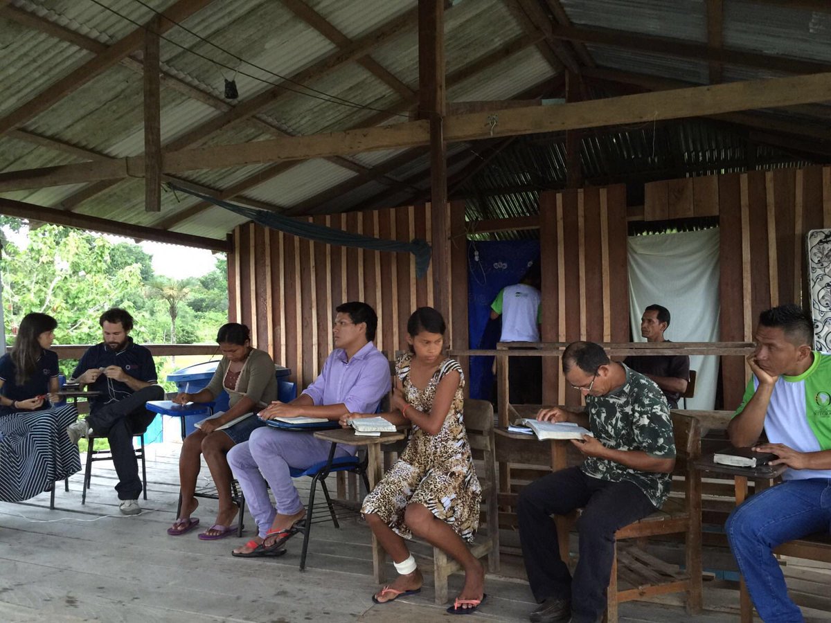 Escola de Evangelismo Integrado na comunidade Ariri, interior do AM! <a href="/PrSergioAlan/">Sergio Alan - UNoB</a> <a href="/Assis_Goncalves/">Francisco Gonçalves</a> <a href="/Joaolmarcon1/">João Luiz Marcon</a>