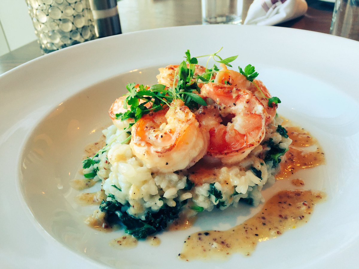 paces_and_vine's tweet photo. Launching our new #earlyspringmenu tonight, including the Whiskey Shrimp Scampi with lemon rosemary risotto! #yum https://t.co/GOsyciUr30