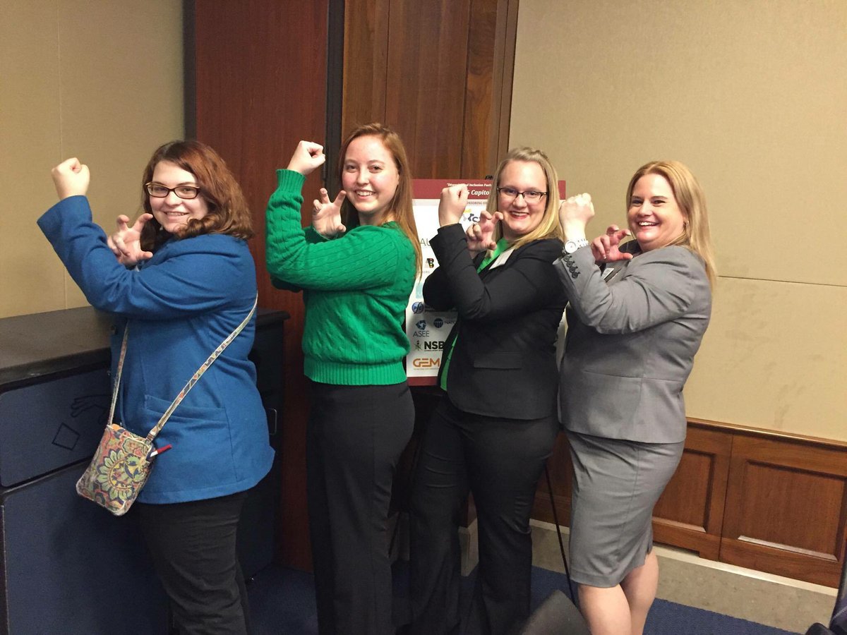 ScrappyCturtle's tweet image. @UNTSWE got to meet @SWE_President at @SWEtalk #CapitolHillDay #RegionCTurtle