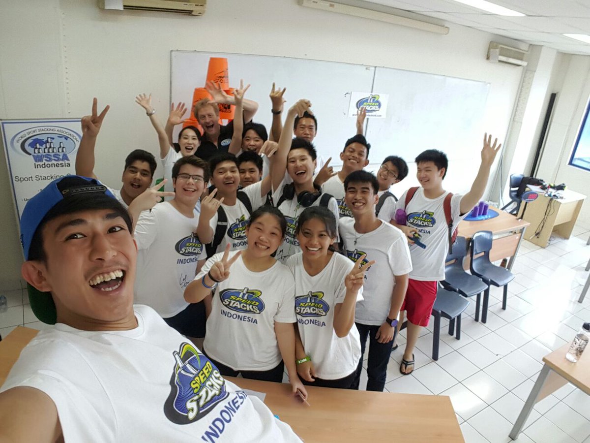 What an honor to get a training session from Larry Goers, the CEO of SpeedStacks, Inc. &amp; Rosanna! #SpeedStacks